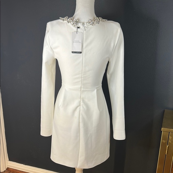 ✨ NWT White Crystal Neckline Cocktail Dress – Elegant Long Sleeve Knit Mini - Picture 6 of 7